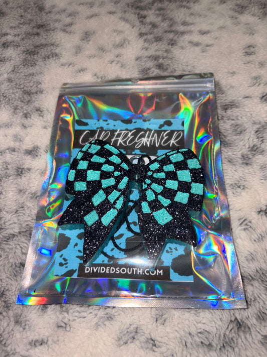 Checkered Bow Freshie