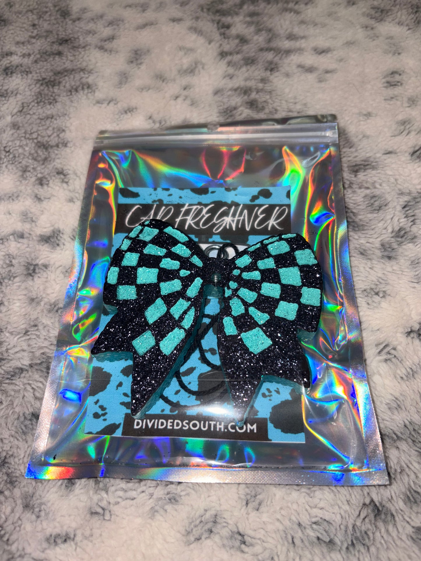 Checkered Bow Freshie